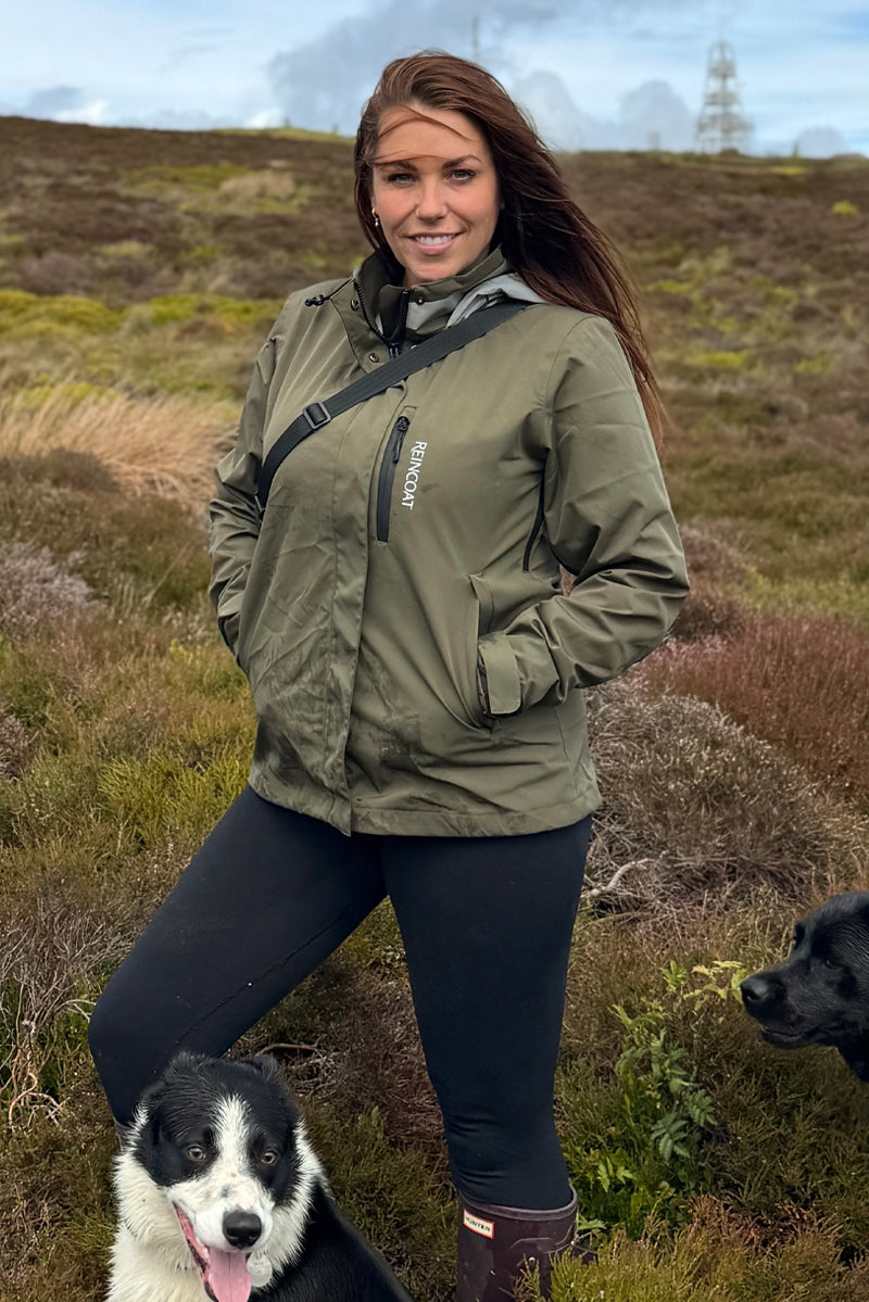 Amy wearing size M